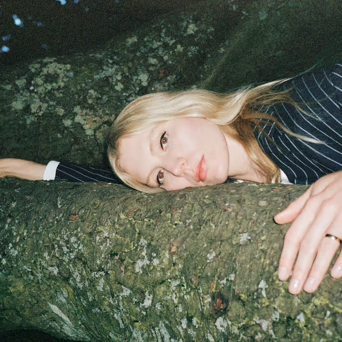 Alice Costello - Move On With The Year